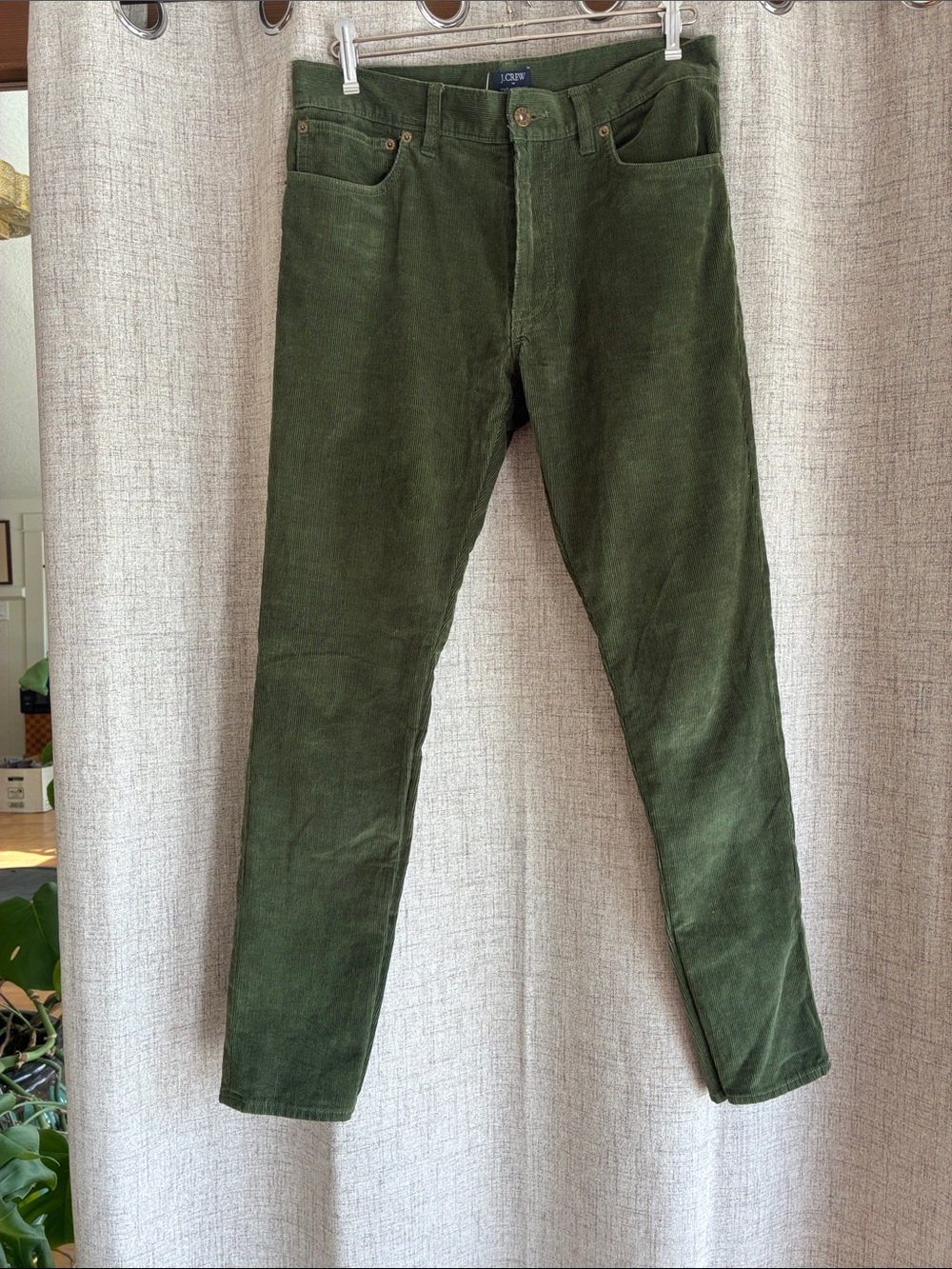 J. Crew Men’s Dark Olive Corduroy Pants 30x30
